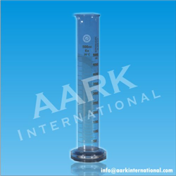 Measuring Cylinders, Round Base with spout 